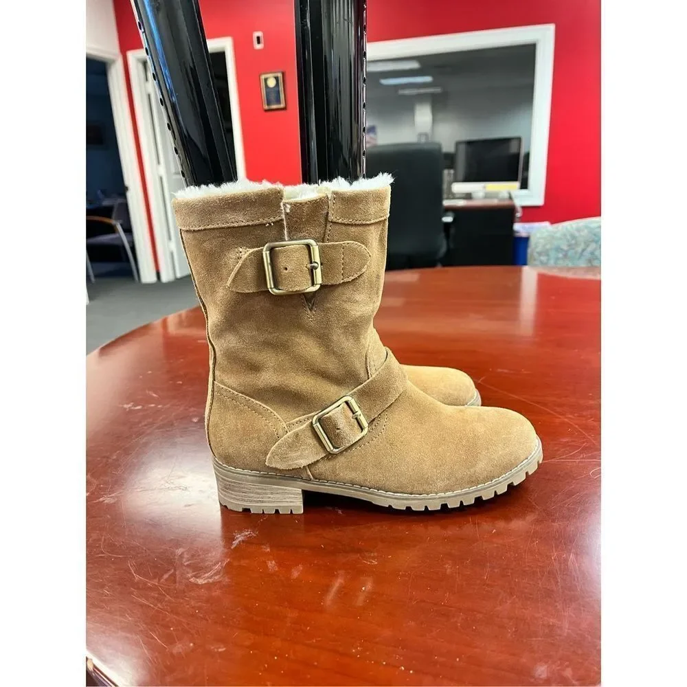 Bjorndal Oslo Light Brown Suede Booties sz 7-1/2 NWOT
